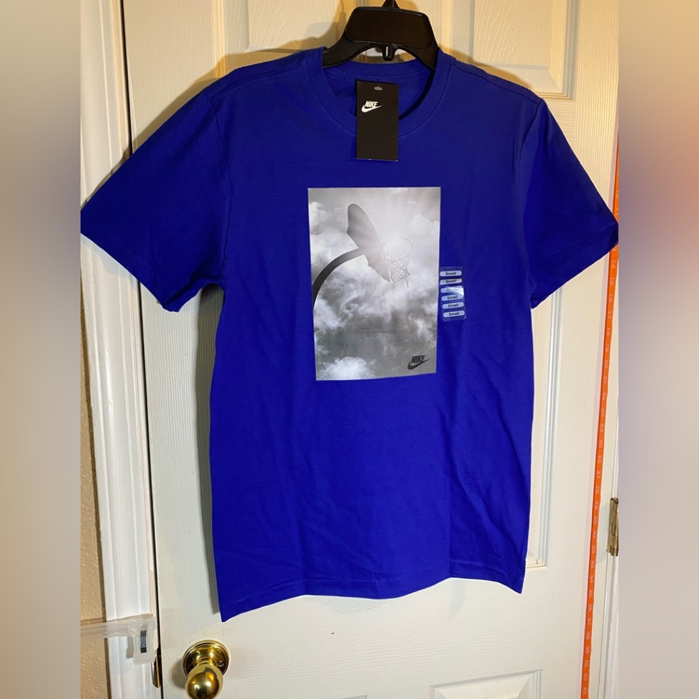 Nike Men's Blue Old Royal Basketball Court Graphic Tee T-Shirt Sz S $30.
